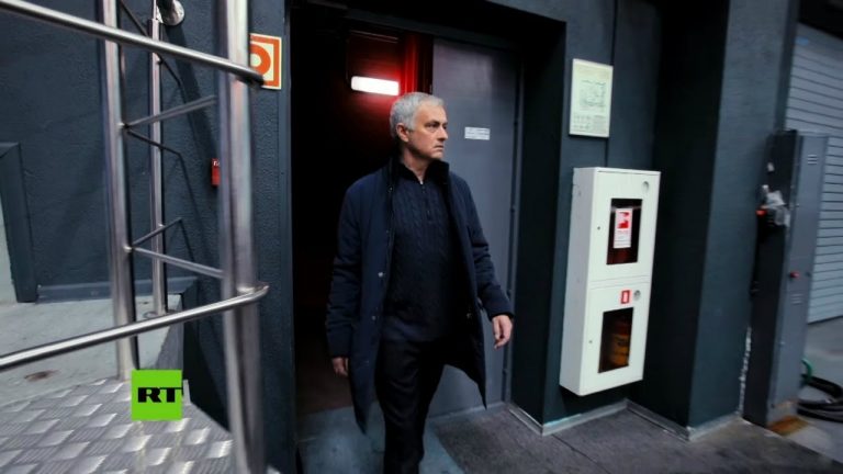 Video: On the Touchline with Jose Mourinho (PROMO)